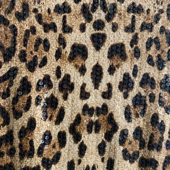 Leopard sequin body con dress - Picture 2 of 3